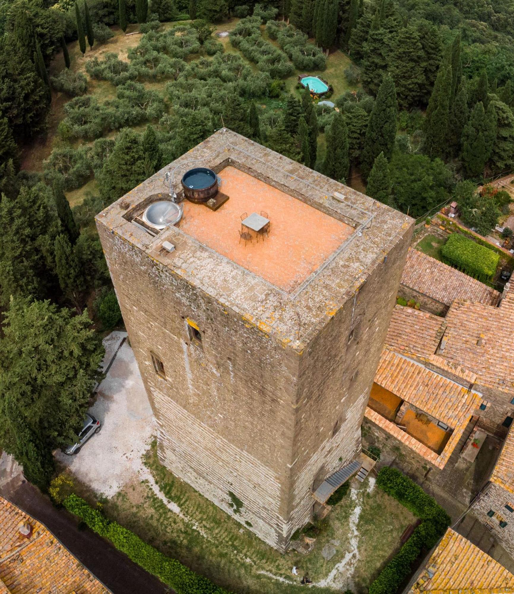 Torre Dei Belforti Montecatini Val di Cecina Exterior foto